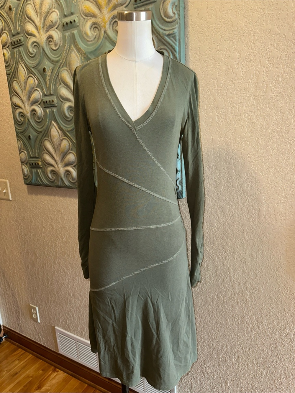 Athleta Sunburst Organic Cotton Nectar Dress Olive Wrap Knit XXS 265928